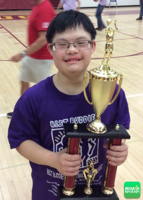 Hoàng trong cup bóng rổ 2015