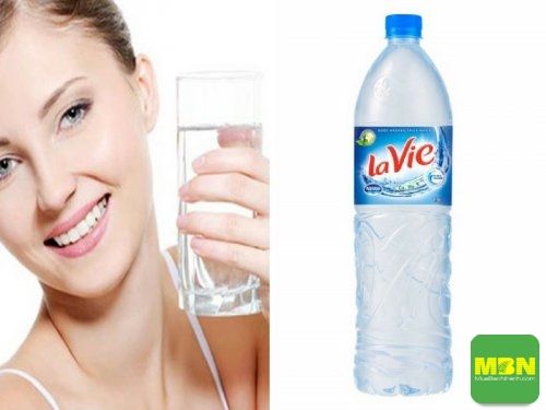 Uống nước đúng cách - những thói quen uống nước gây hại sức khỏe, 559, Mãnh Nhi, Cẩm Nang Sức Khỏe, 07/06/2018 15:42:39